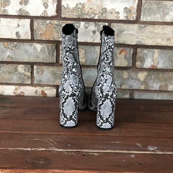Snake skin booties - Picture 3 of 3